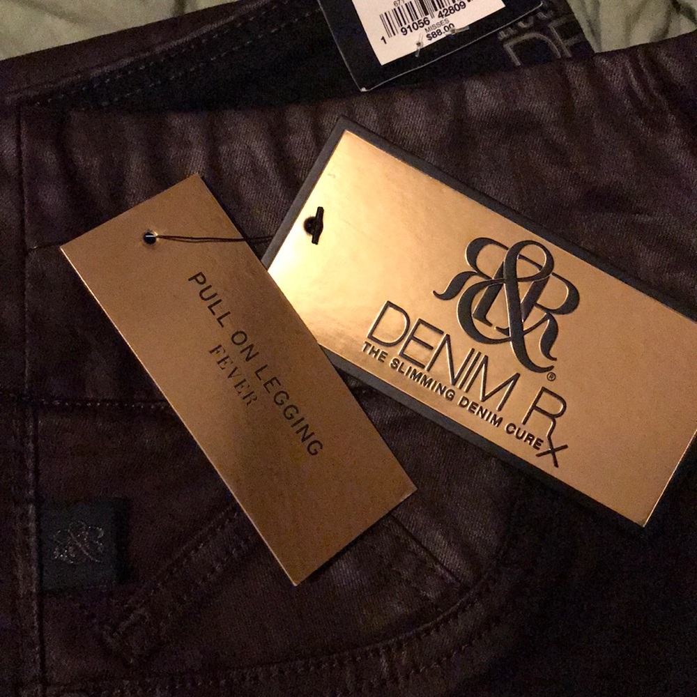 Faux leather leggings